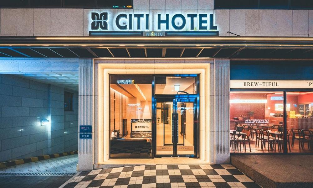 Wonju City Hotel Hyeoksin Екстериор снимка